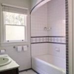 photo: La Maison bathroom